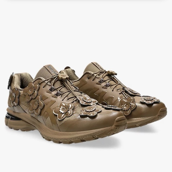 Cecilie Bahnsen x ASICS Gel-Terrain Sneakers in Sepia Brown